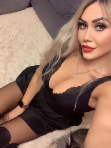 Карина фото 2